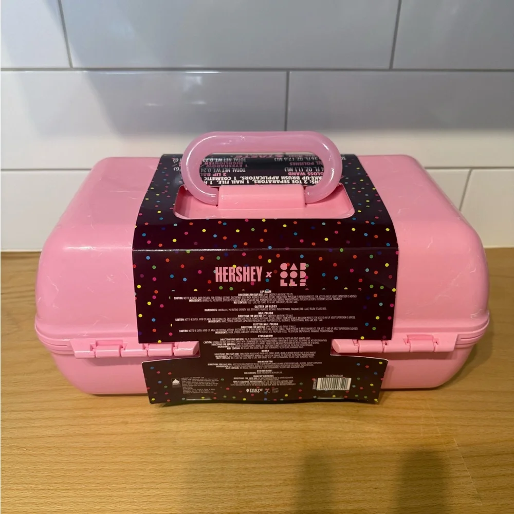 Caboodles x Taste Beauty x Hershey's On The Go Girl Caboodles‎ | Pink | NWT